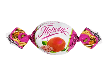 Конфета Королевский персик с миндалем в йогуртовой глазури